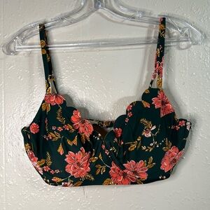 Vanilla/Beach Bathing suit Top